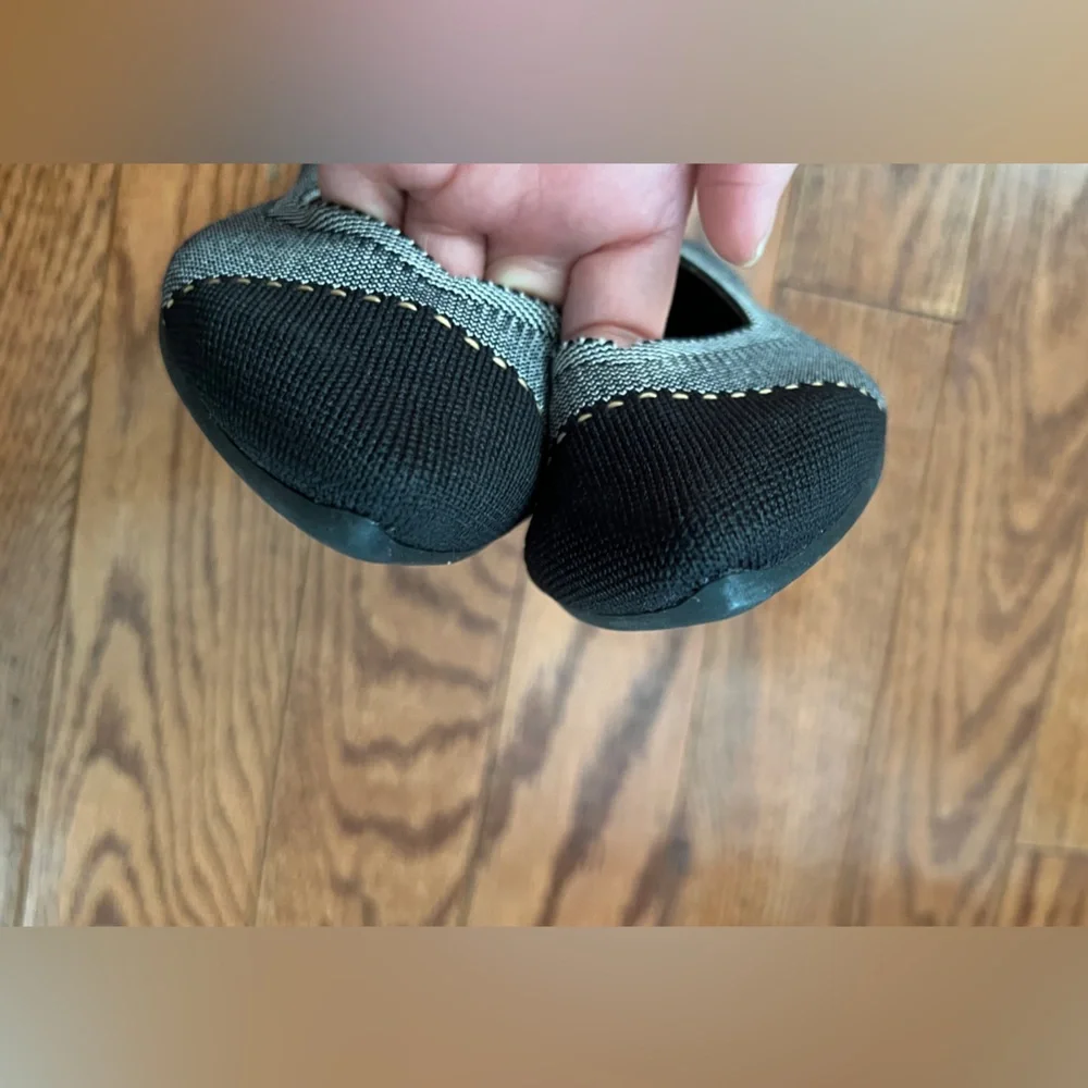 Rothy's The Point Gray-Black Mist Cap-toe Ballet Flat Sz 10.5 - Picture 4 of 8
